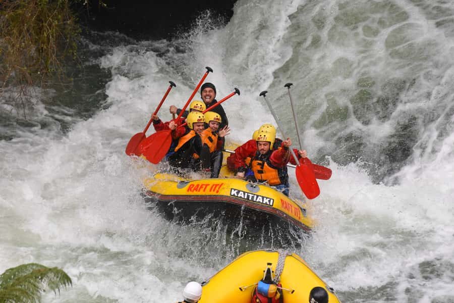 Rotorua: Kaituna Rafting & Mt. Tarawera Guided Hike Combo - The crater moment: views first, then a fun run