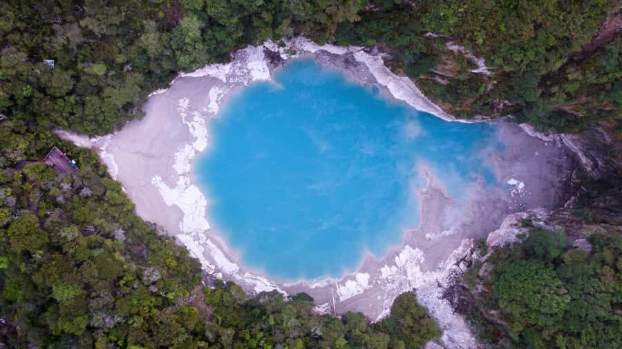 Rotorua: Scenic Flight over Mt Tarawera & Waimangu Valley - Rotorua’s 13 Lakes from Above (and Why It Matters)
