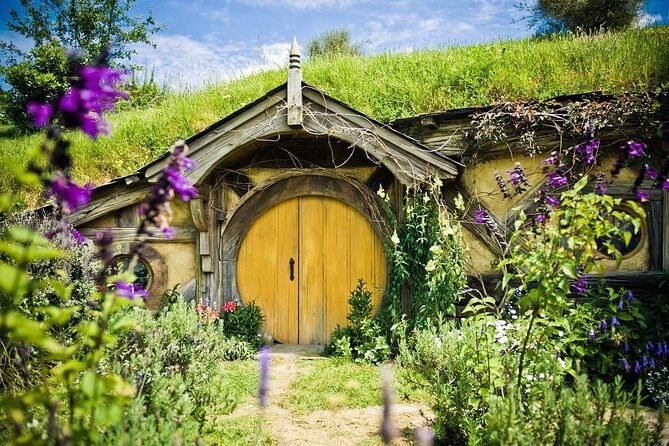 Rotorua to Auckland via Hobbiton Tour with Lunch - One Way - Timing reality check: 7.5 hours is “full day,” not “quick hop”