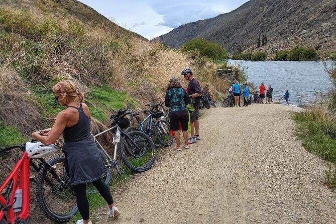 Roxburgh Gorge Bike Hire with Jet Boat & Return Shuttle Included - Pace, difficulty, and who should feel confident