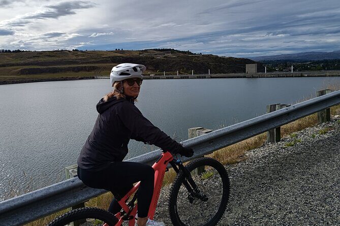 Roxburgh Gorge Bike Hire with Jet Boat & Return Shuttle Included - Stage 1: West Clyde Dam to Alexandra bridge (and why that no-stop detail matters)