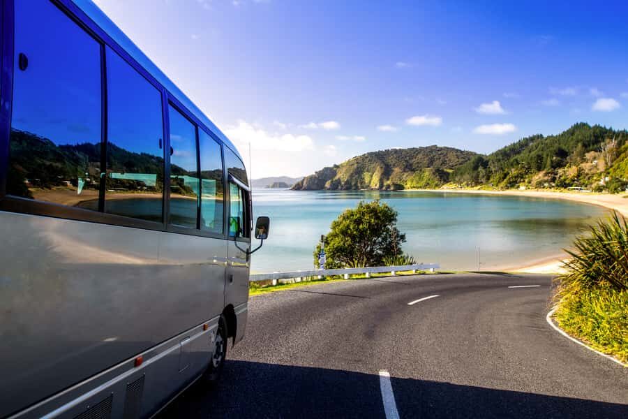 Russell: 1-Hour Sightseeing Tour by Coach & Long Beach - Key points to know before you go