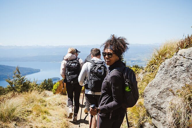 Scenic Helicopter & Kepler Guided Hike from Te Anau with Lunch - Price and value: is $483.43 worth it?