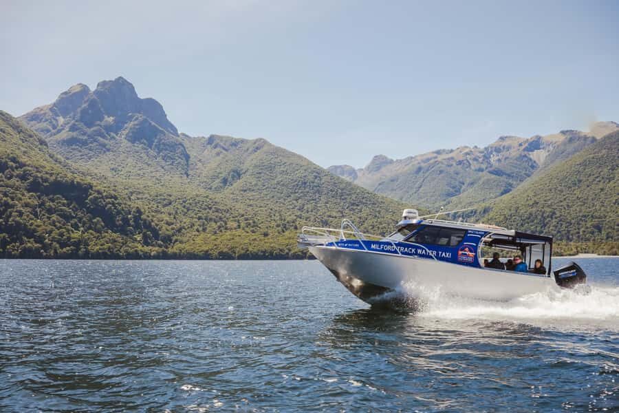 Self-Guided Milford Track Day Walk from Lake Te Anau - What to bring: your checklist for a comfortable day