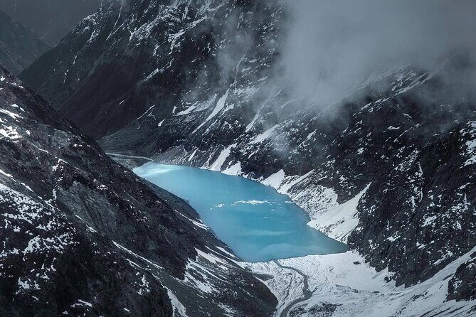 Shackleton Glacier Whiskey Endurance - 50mins - A fast, high-impact way to see the Southern Alps