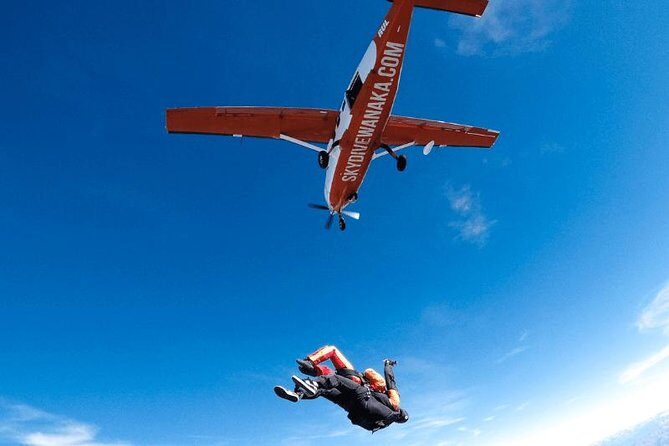 Skydive Wanaka - The jump sequence: up to one minute of freefall at speed