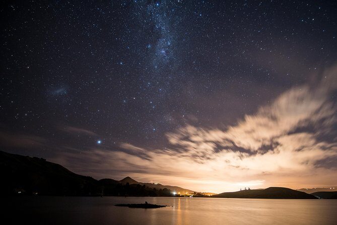 Southern Skies Stargazing Tour in Dunedin - Aurora australis: what to expect, and how the guide handles real weather