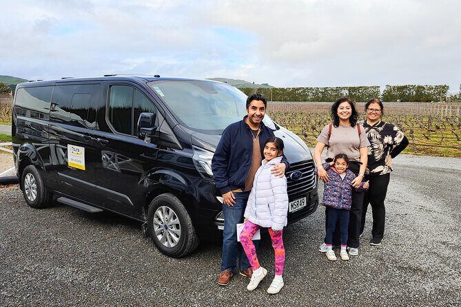 Spectacular Wellington: Full Day Private Sightseeing Tour - New Zealand Parliament and Old St Paul’s Cathedral in one planning-friendly loop