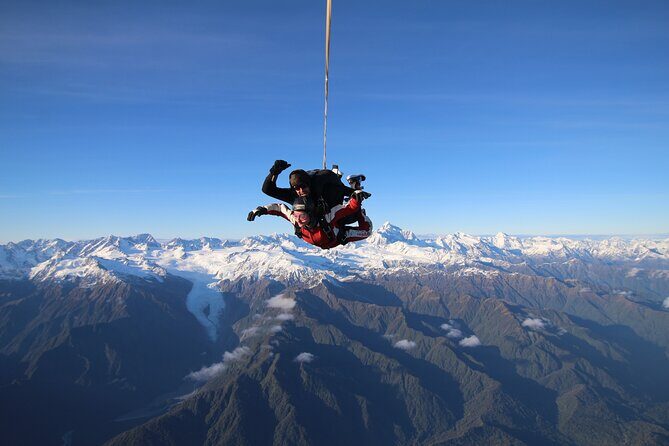 Tandem Skydive 16,500ft from Franz Josef - Franz Josef’s 16,500-foot jump: what makes it special