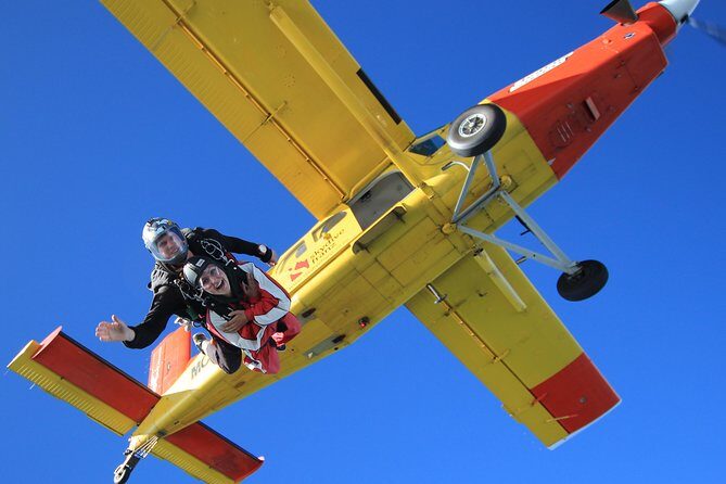 Tandem Skydive 16,500ft from Franz Josef - Gear and clothing: small choices that affect comfort