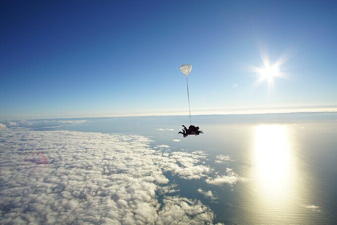 Tandem Skydive 16,500ft from Franz Josef - The aircraft ride and the moment you leave it