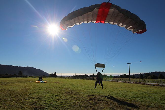 Tandem Skydive 18,000ft from Franz Josef - The 85-Second Experience: Speed, Freefall, and Parachute Time