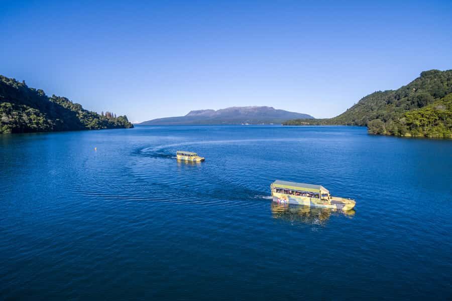 Tarawera and Lakes 2-Hour Duck Eco Tour - Seats, comfort, and weather: the open-window reality