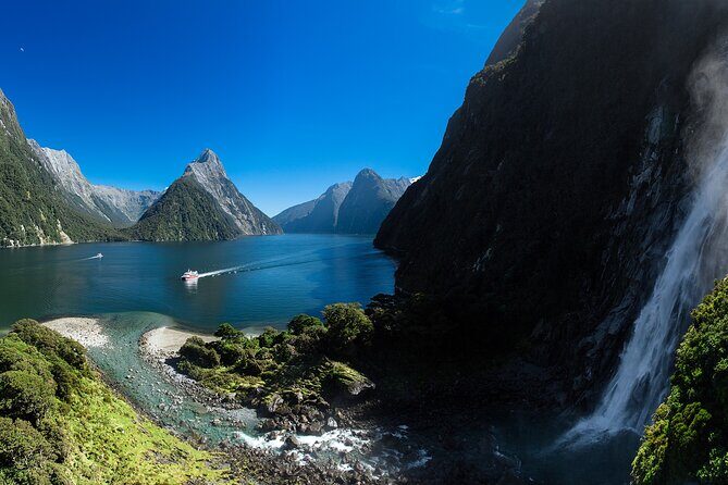 Taste of Fiordland // Helicopter Scenic Flight from Te Anau - What you’re actually paying for: value at $245.13 per person