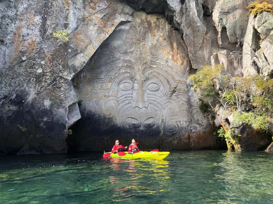 Taupo: Maori Rock Carvings Kayaking Tour - Entering the day at Canoe & Kayak Taupo: gear and first instructions