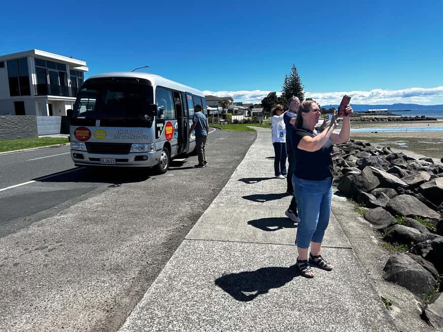 Tauranga City & Scenic Sightseeing 2-hour Local Tour - The Scenic Lookout stop: Coromandel and White Island views that earn your camera