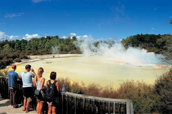 Tauranga Private Shore Excursion: Wai-O-Tapu Thermal Wonderland - Rotorua extras that add variety: Government Gardens, lakefront, and Kuirau Park