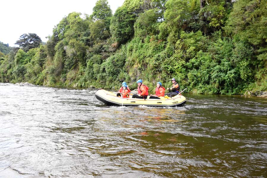 Te Awa Kairangi Grade 2 Scenic Rafting Tour - Rapids that are fun, not punishing: managing expectations for Grade 2