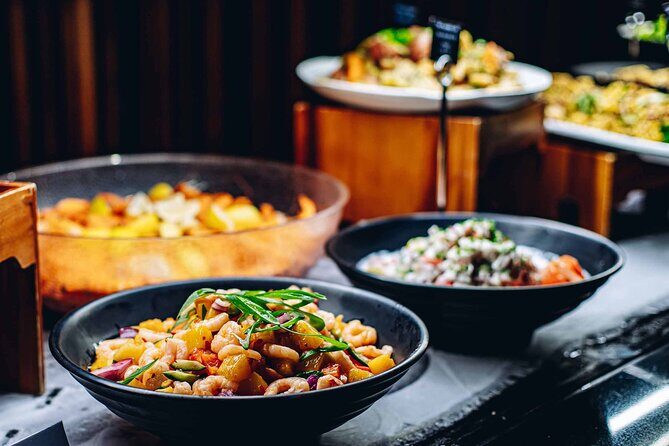 Te Puia: Te Pō Indigenous Evening Experience with Dinner - The pōwhiri and 45-minute cultural performance: what you’re actually watching