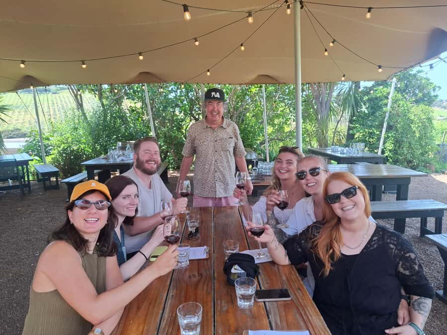 The Boutique Experience: Waiheke Island Best Cellar Tour - The VIP tasting structure: three vineyards and a no-queue rhythm