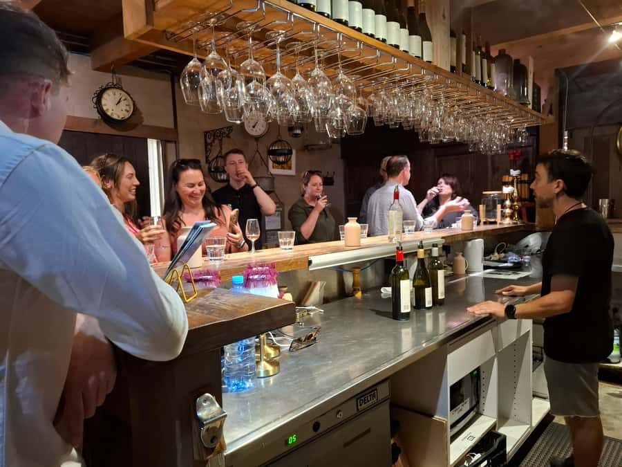 The Boutique Experience: Waiheke Island Best Cellar Tour - Lunch stop around 13:00: a real break, but plan for lunch cost