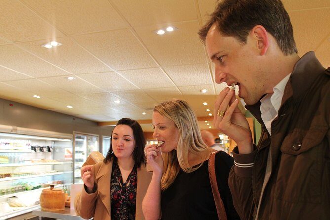 The Tastebud Tour, award winning food tour of Auckland - Auckland Fish Market: seafood tastings with real producer energy