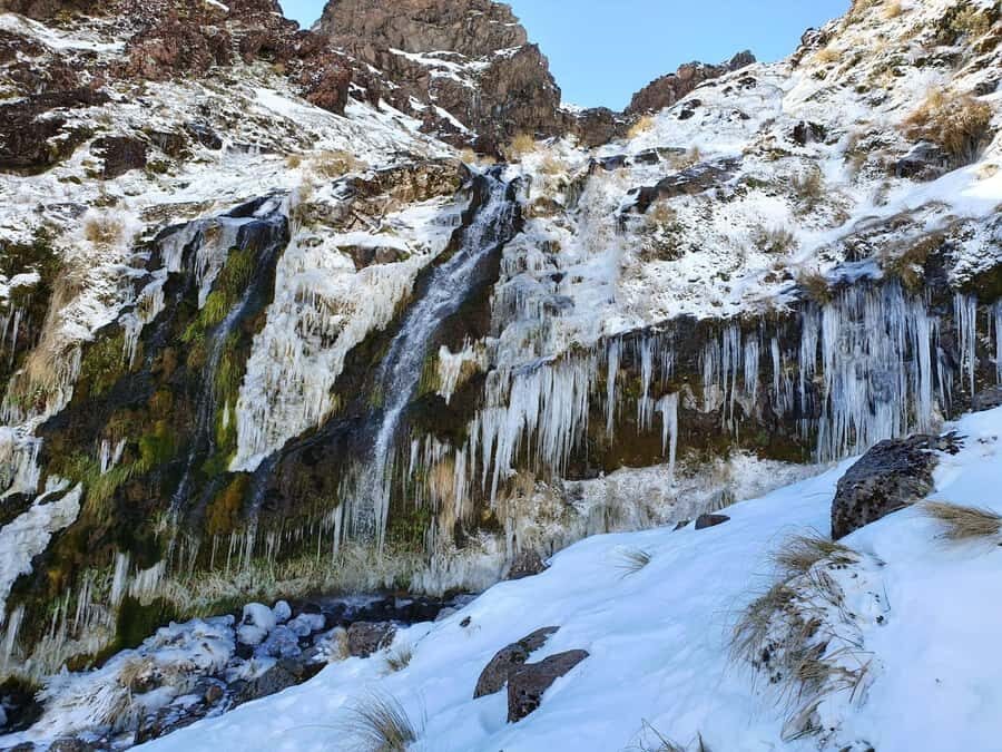 Tongariro Alpine Half Day Guided Group Walk - Why This Half Day Version of Tongariro Works for Most People