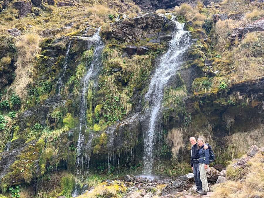 Tongariro Alpine Half Day Guided Group Walk - At the Base of Mt Ngauruhoe: Seeing Volcanic Country Up Close