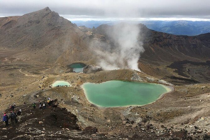 Tongariro Crossing Secure Parking & Shuttle one way - Driver energy and communication that can save your morning