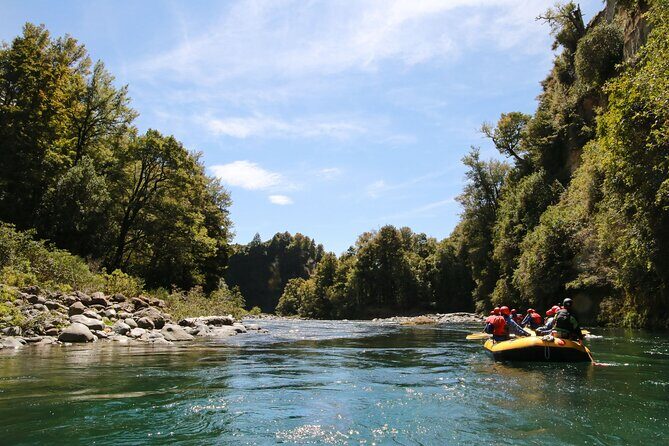 Tongariro Thrills: Grade 3 Whitewater Rafting Adventure - The Safety Briefing That Sets the Tone (Before the Drive to the River)