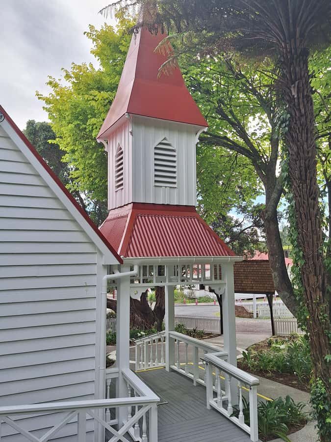 Tour of the Bay, Te Puna Sculpture Park and Historic Village - The small-group difference: why the pace feels right