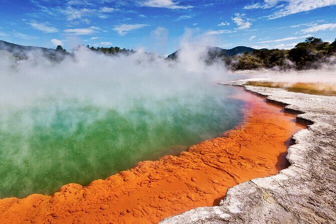 TRIPLE DEAL Wai-O-Tapu, Redwood Forest & Blue Springs Ex Auckland - A 6:00am Auckland start that respects the day’s timing