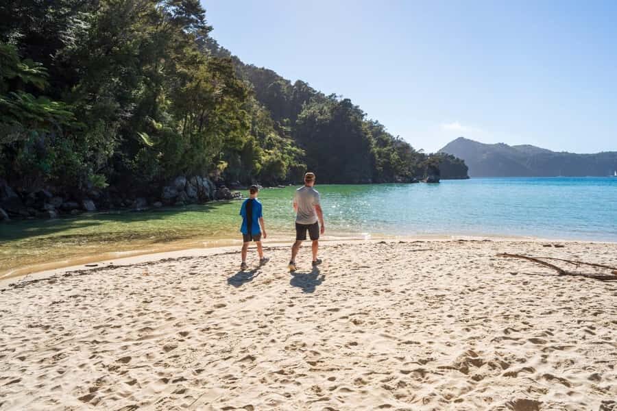 Two Day Classic - Awaroa start, Marahau finish: how the paddling days are shaped