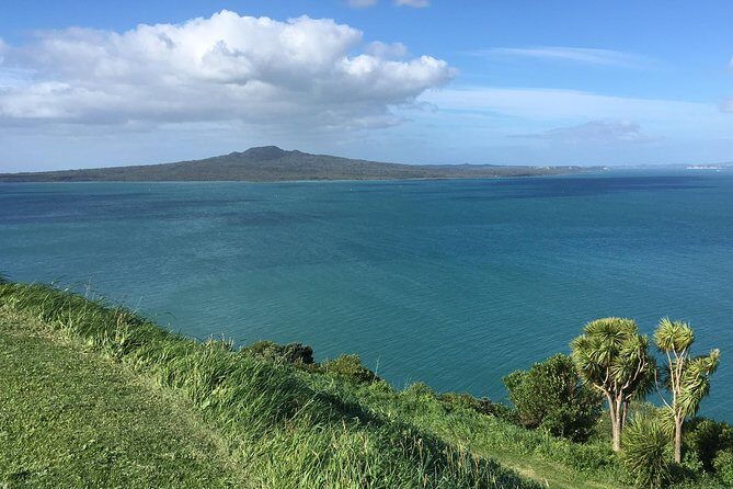 Volcanoes, Coasts, and Secret Spots Afternoon Tour in Auckland - Key highlights at a glance