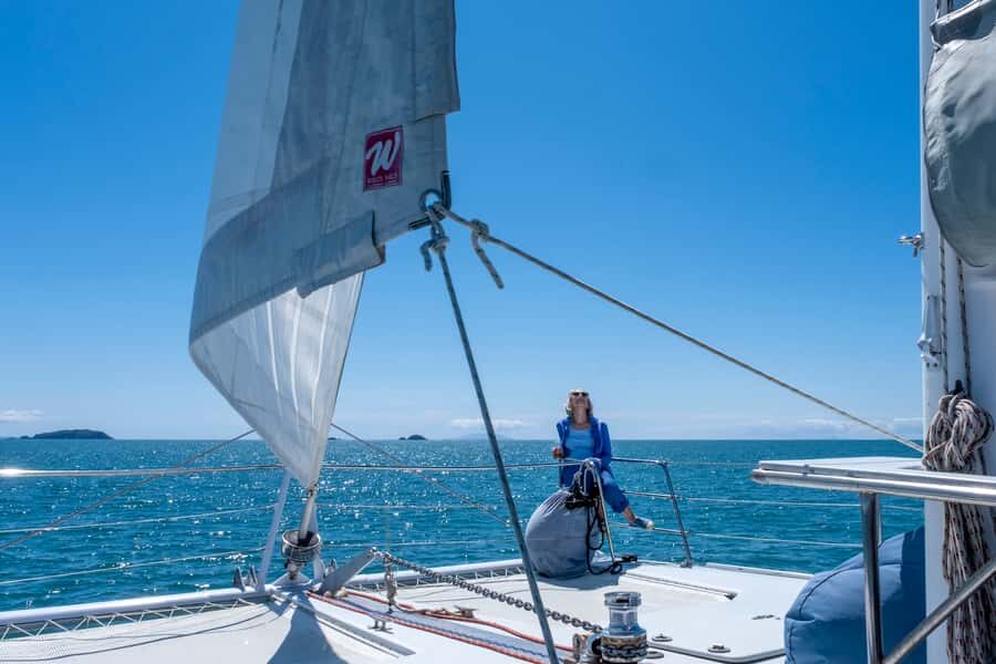 Waiheke Island: Gulf Marine Park Sailing Adventure & Lunch - The pest-free island walk: where the ecology clicks