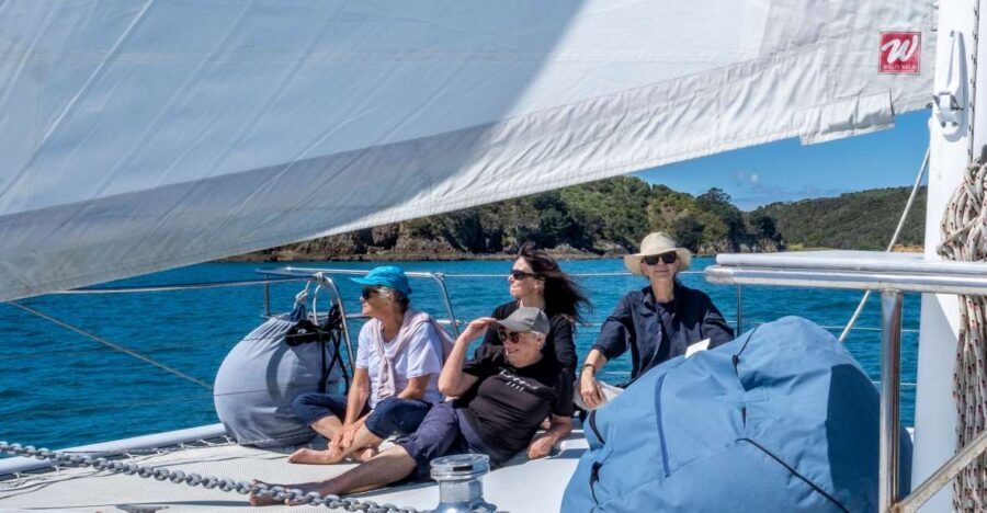 Waiheke Island: Gulf Marine Park Sailing Adventure & Lunch - Swimming and snorkelling stops in the turquoise waters
