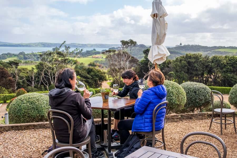 Waiheke Island: Premium Vineyard, Wine Tasting and Bush Walk - The forest and bird reserve: where conservation becomes more than a talking point