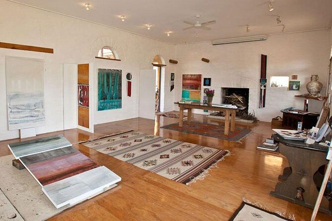 Waiheke Island Private Art Tour - Waiheke art, on foot: why this private walk works