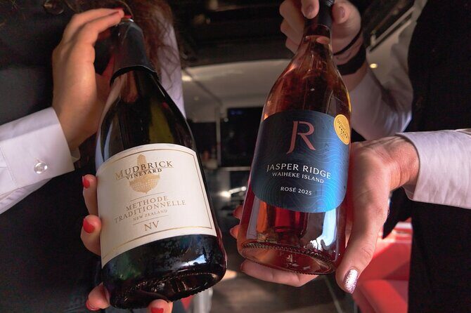 Waiheke Island: Scenic Wine Tour on a Double Decker Bus - Onetangi Beach: the short coastal break that resets your senses