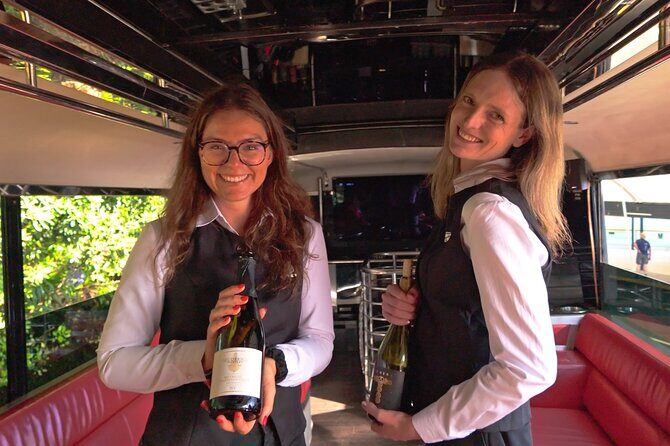 Waiheke Island: Scenic Wine Tour on a Double Decker Bus - Oneroa Village free time for shops, cafes, and waterfront wandering