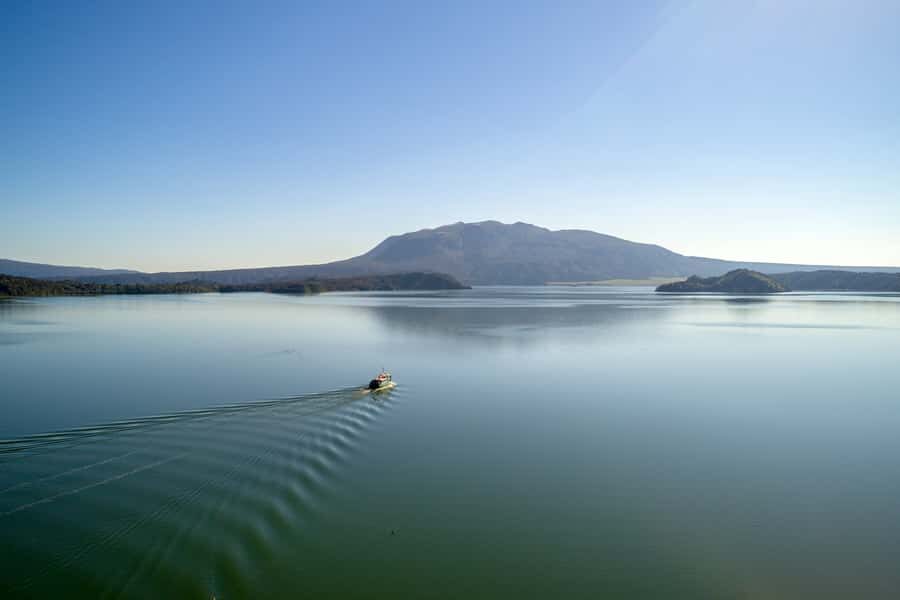 Waimangu: Volcanic Valley Walk and Lake Rotomahana Cruise - Key things you’ll notice