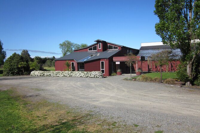 Waipara Valley Winery Tour Wine Tastings and Scenic Views - Stop 3: Torlesse Wines (wine plus cuisine, with vineyard views)