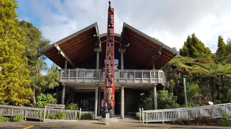 Waitakere Ranges Wilderness Experience Tour from Auckland - Black sand and birdsong: why this half-day route works