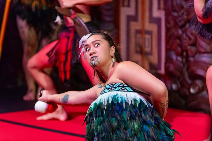 Waitangi: Treaty Grounds Hāngī and Concert Combo Pass - 6pm at Whare Waka Café: your start-to-finish evening setup