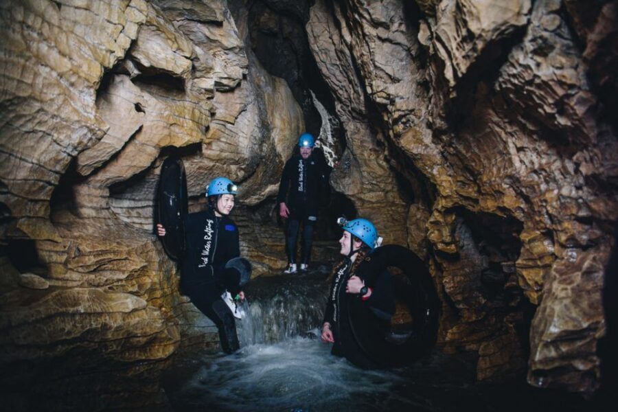 Waitomo Caves: Labyrinth Black Water Rafting Experience - Weather, water temperature, and how to dress for 10–14°C water