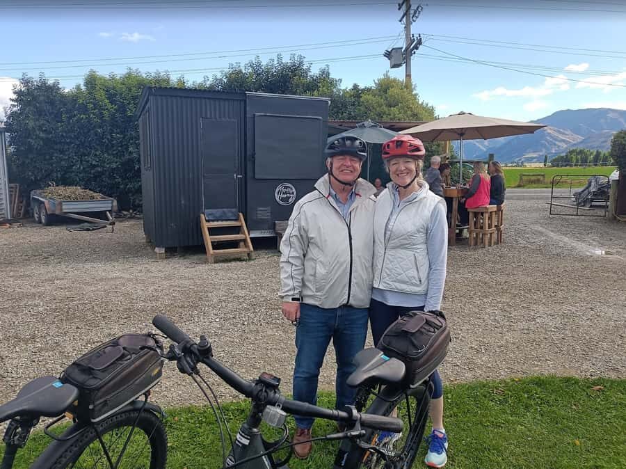 Wānaka And Hāwea: Trail Ride on Bike or E-Bike - Who should book this e-bike or bike ride (and who shouldn’t)