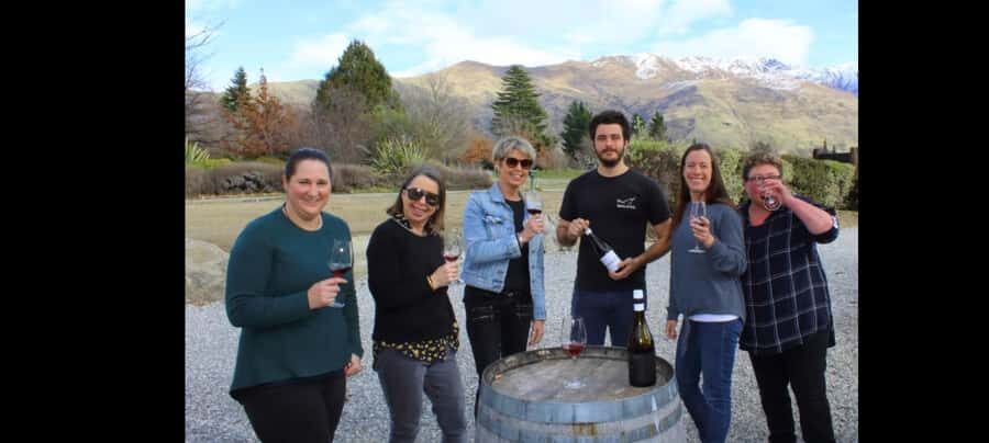 Wanaka: Full Day Wine Tour Hidden Gems - The Guide Makes or Breaks the Experience