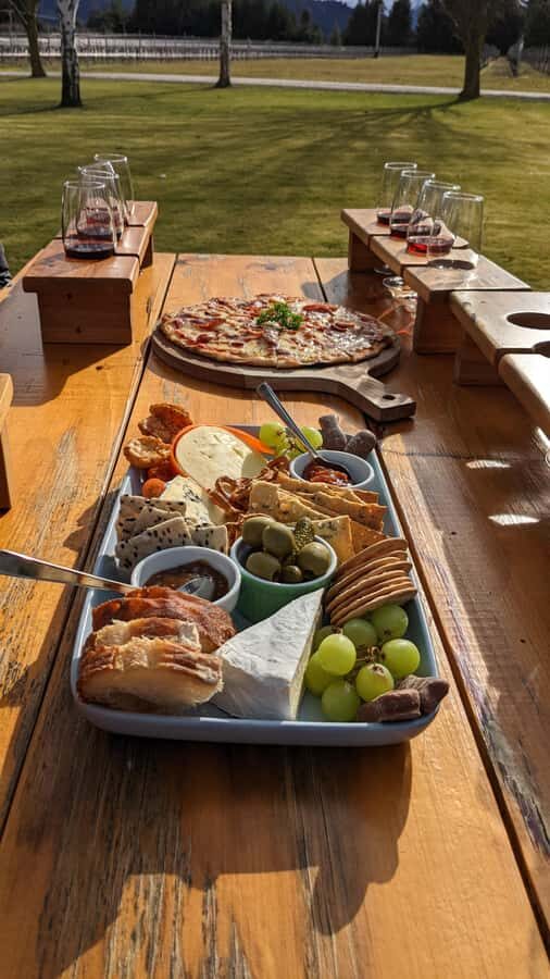 Wanaka: Full Day Wine Tour Hidden Gems - Getting Around in a Spacious High-Top Van