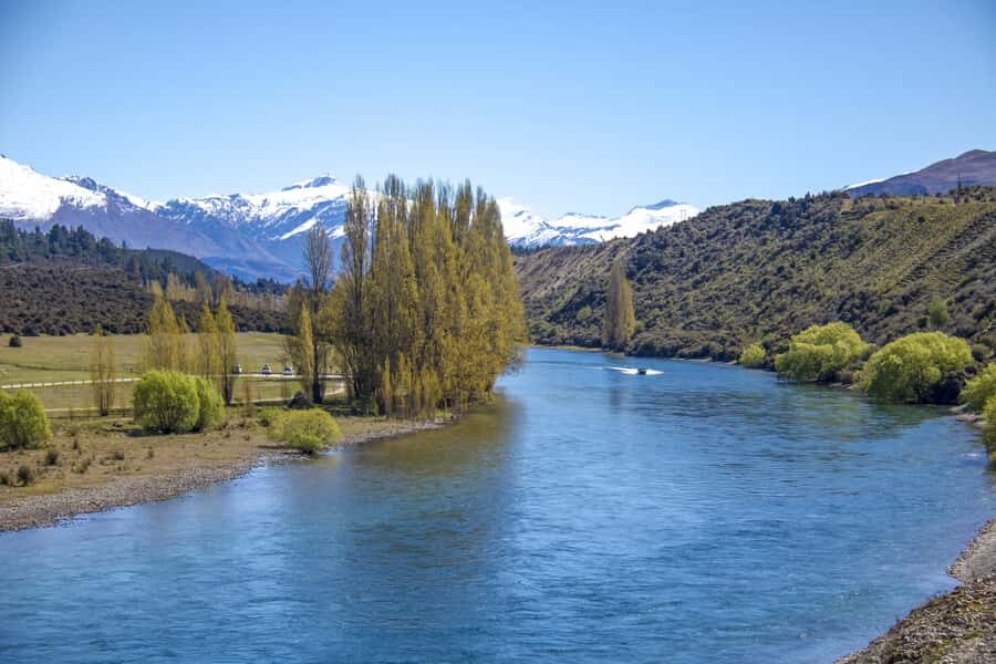 Wanaka: Jet Boat Ride on Clutha River - What the scenery is like when you’re moving fast