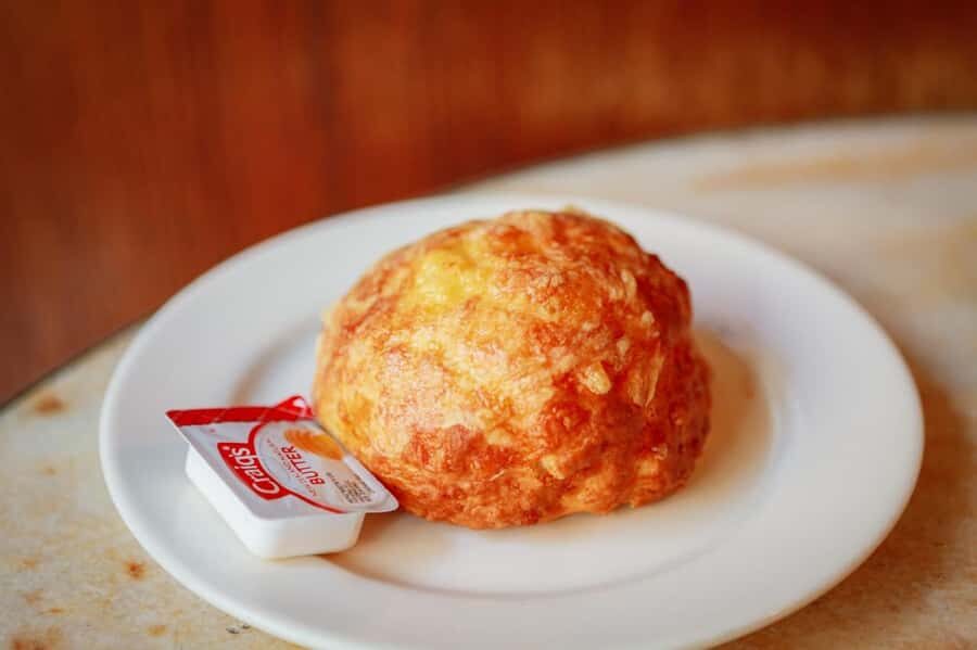 Wellington: 3 Hour Walking Food Tour - The food plan: Māori waterfront, Italian pizza, chocolate, and restaurant bites